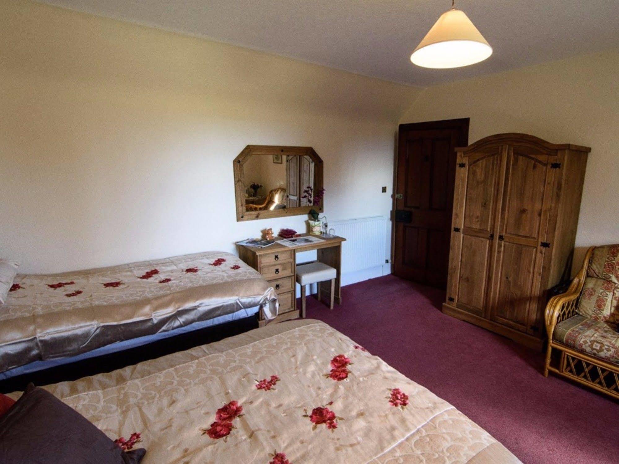 Newmill Farm Bed & Breakfast Stanley  Exterior photo
